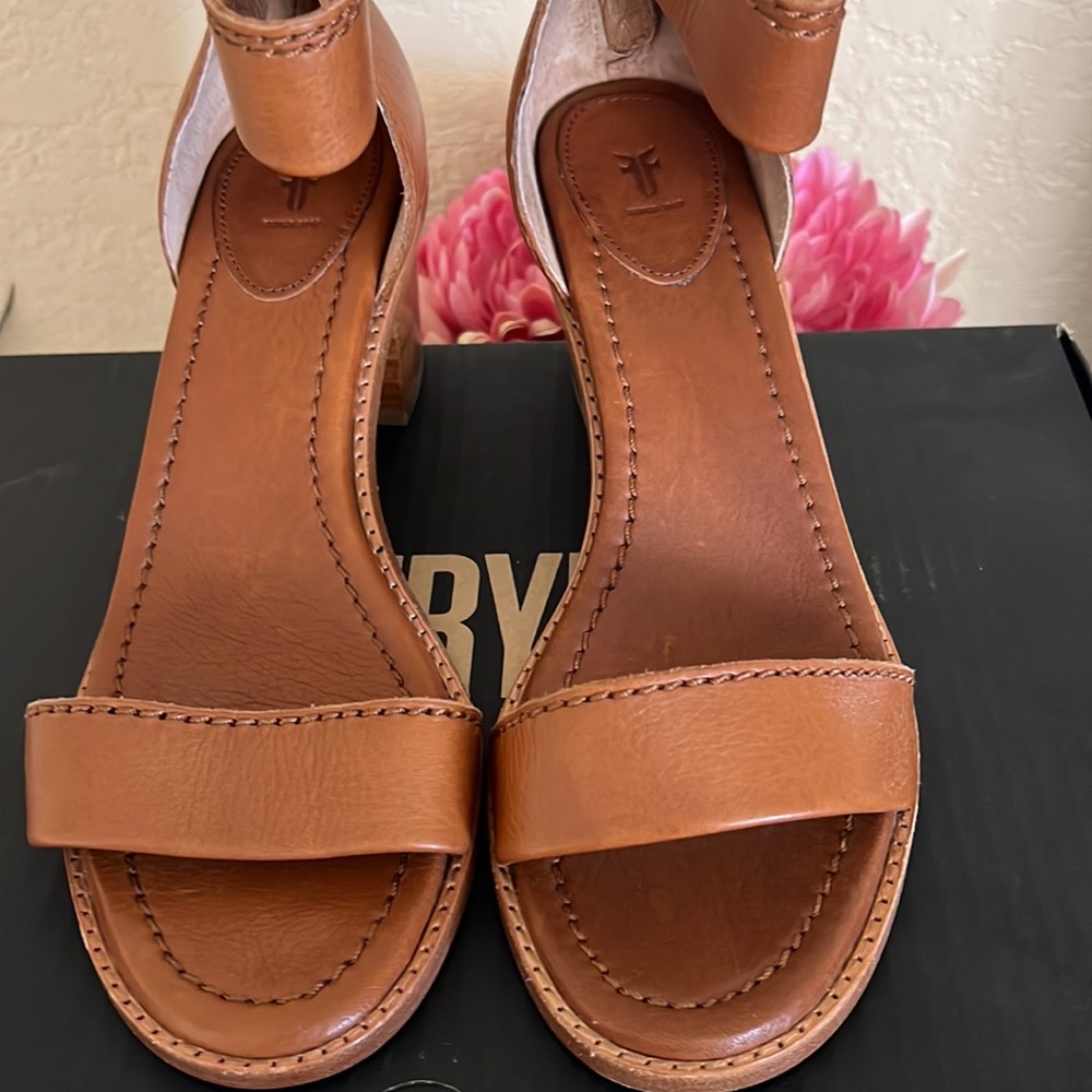 Frye Brielle - Picture 3 of 4